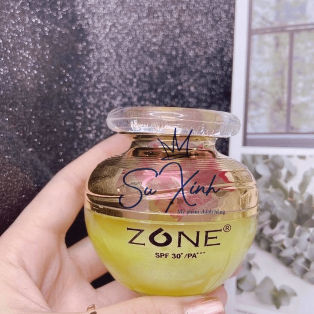 Kem Mụn Thâm Trắng Da Dưỡng Ẩm Se Khít Lỗ Chân Lông ZONE 30g