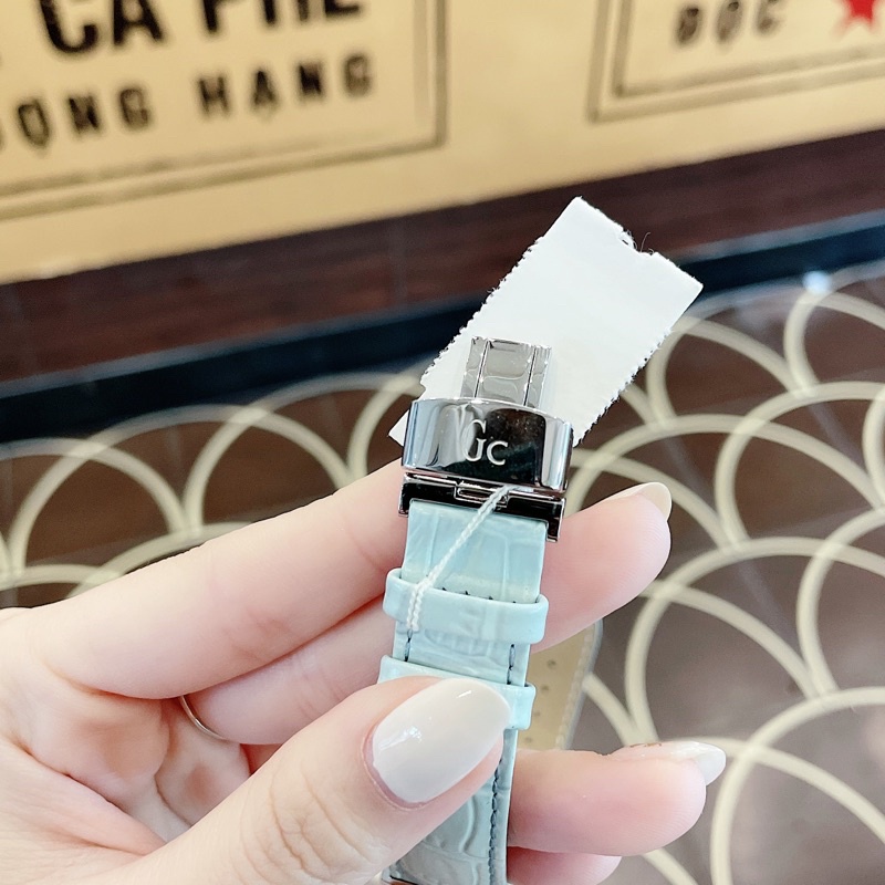 Đồng hồ nữ Guess