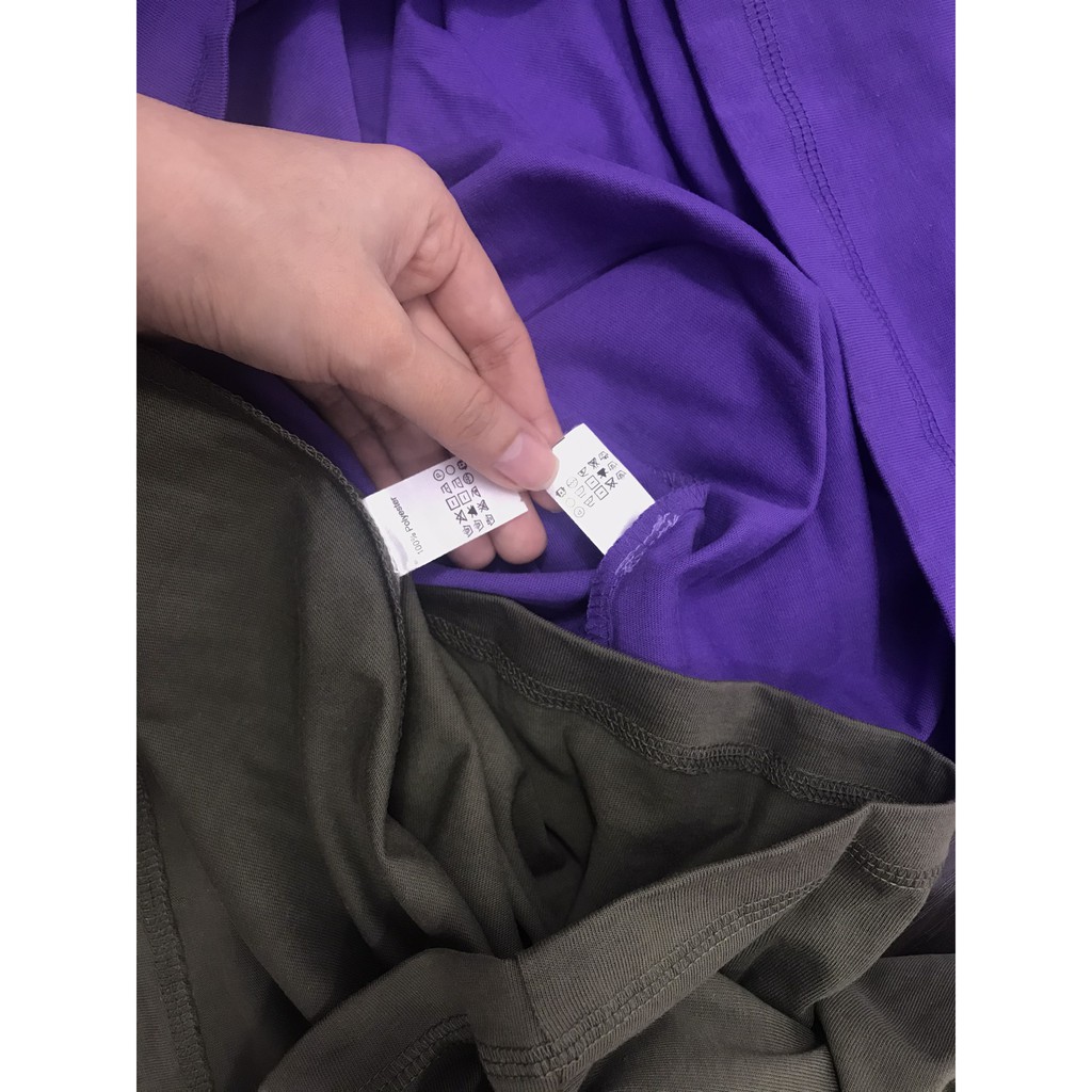 Áo thun F21 in chữ Kami