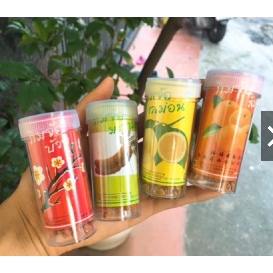 Ô mai xí muội lọ Thái Lan chua chua ngọt ngọt
