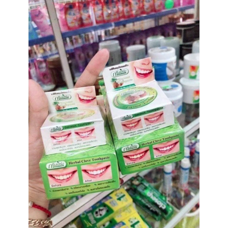 Kem tẩy trắng răng Herbal Clove Toothpaste chính hãng Thái