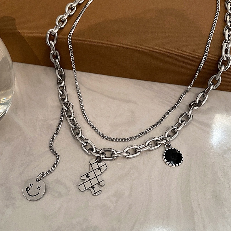Vòng cổ Choker Mặt Hình Gấu Mặt Cười Phong Cách Cổ Điển