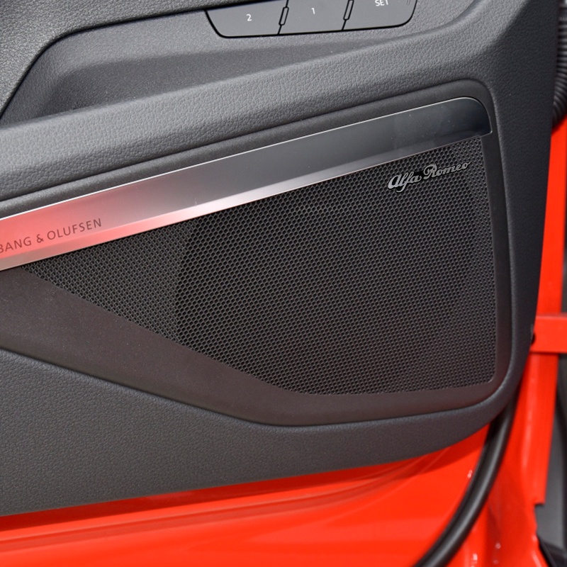 Miếng Dán Nhôm 3D Màu Bạc Trang Trí Loa Xe Hơi Alfa Romeo Giulia Stelvio Giulietta 159 147 156 166