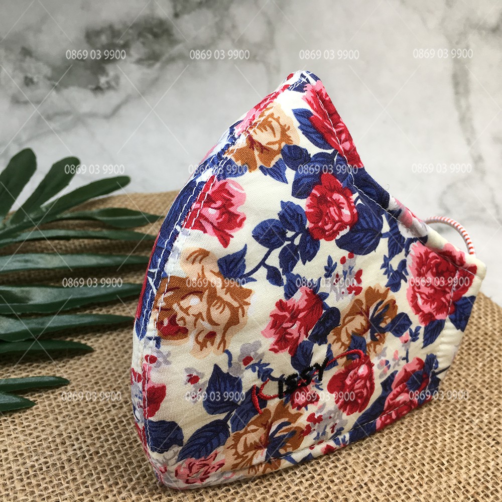 Khẩu trang cao cấp Kissy 100% chính hãng họa tiết hoa | BigBuy360 - bigbuy360.vn