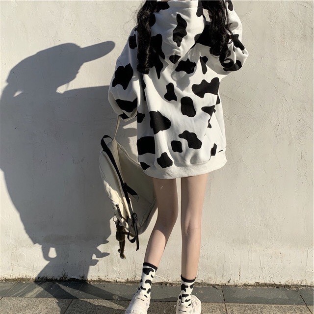 Áo hoodie bò sữa nữ form rộng dài vải nỉ chất đẹp, áo thu đông unisex | BigBuy360 - bigbuy360.vn