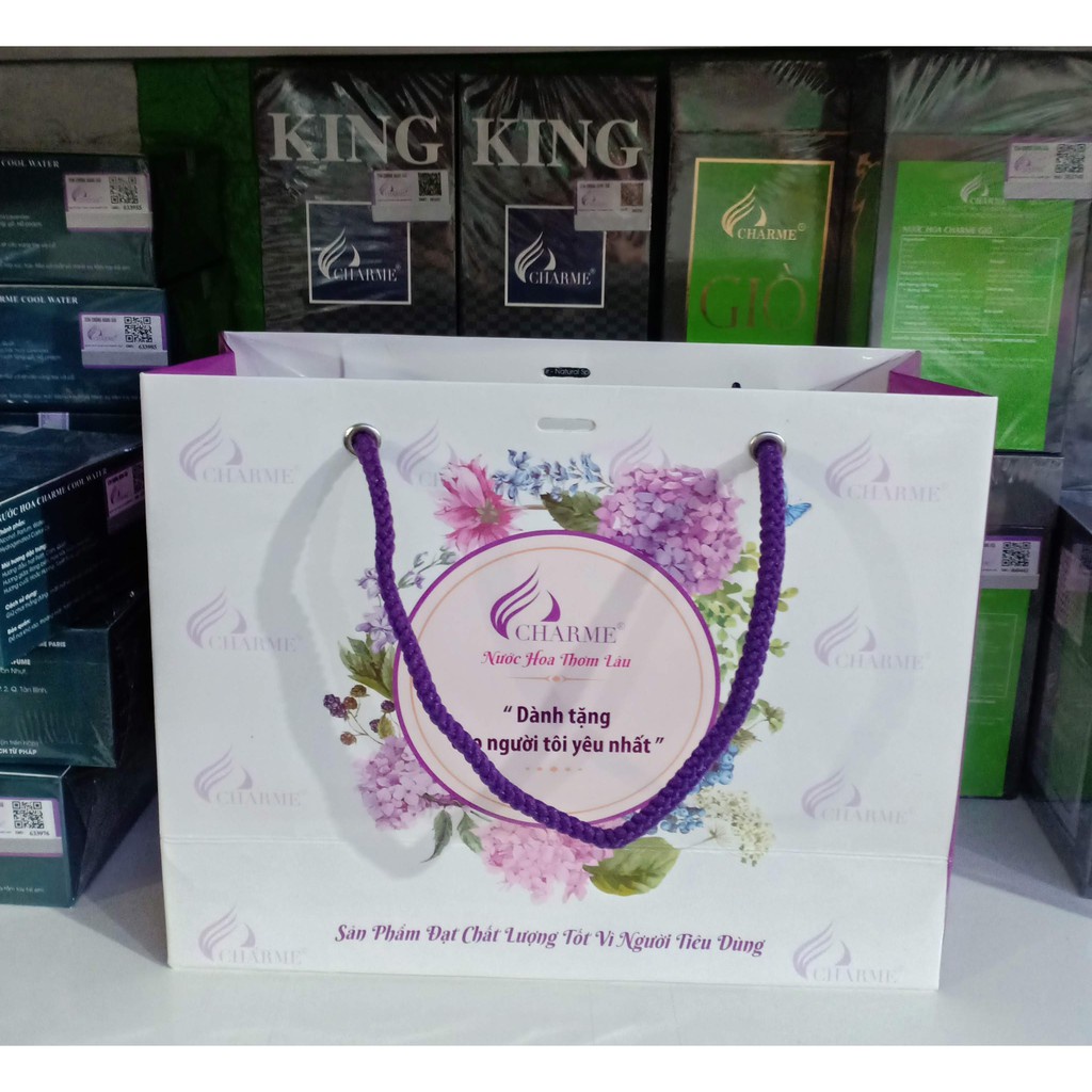 Túi giấy đựng nước hoa, mỹ phẩm nhiều kích thước.