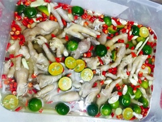 Chân gà sả tắc