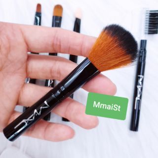Bộ cọ trang điểm nhỏ gọn M.A.C