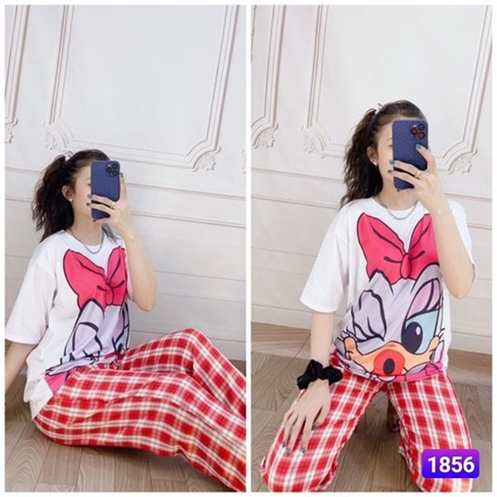 Set đồ bộ quần caro vải kate cartoon hoạt hình .Unisex form rộng SunnyHouse Mã SP001857