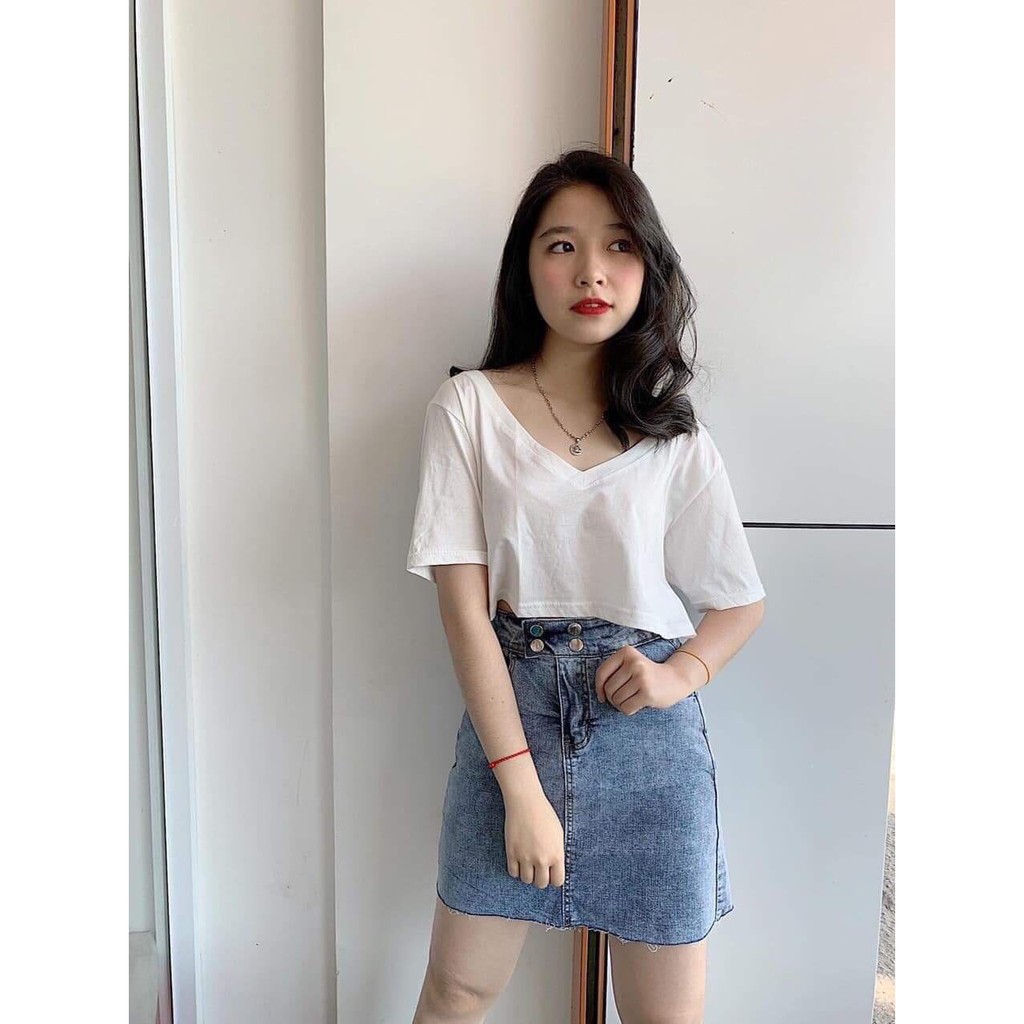 Áo croptop tay ngắn cổ tim-thun cotton