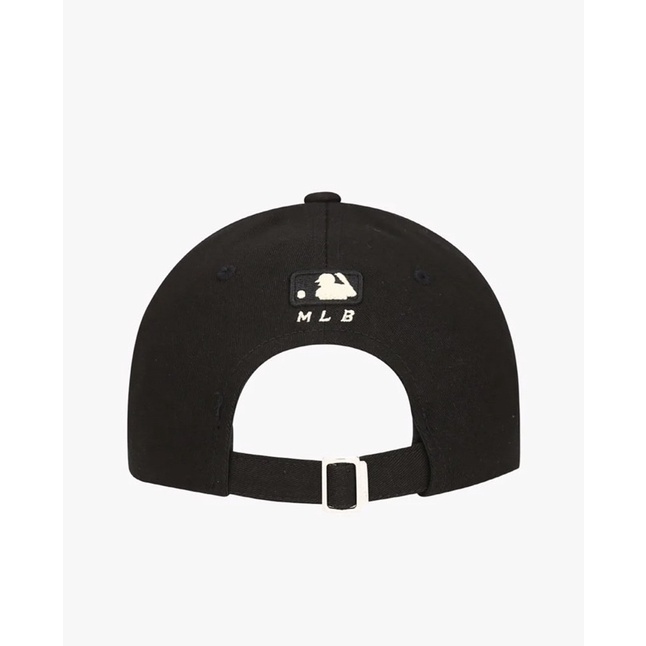 Mũ MLB Gothic Structure New York Yankees