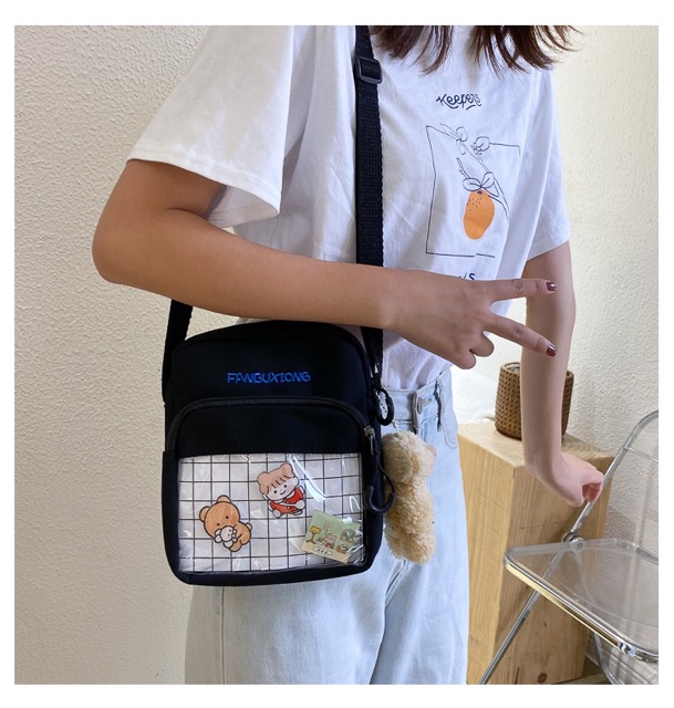 Túi đeo chéo Hàn Quốc siêu xinh k kèm móc khoá( tăng kèm 3 huy hiệu + hàng sẵn)