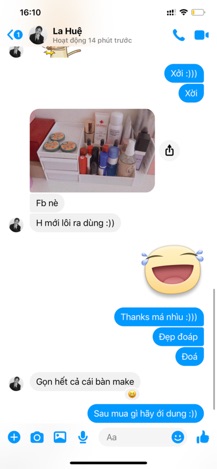 Khay đựng đồ trang điểm