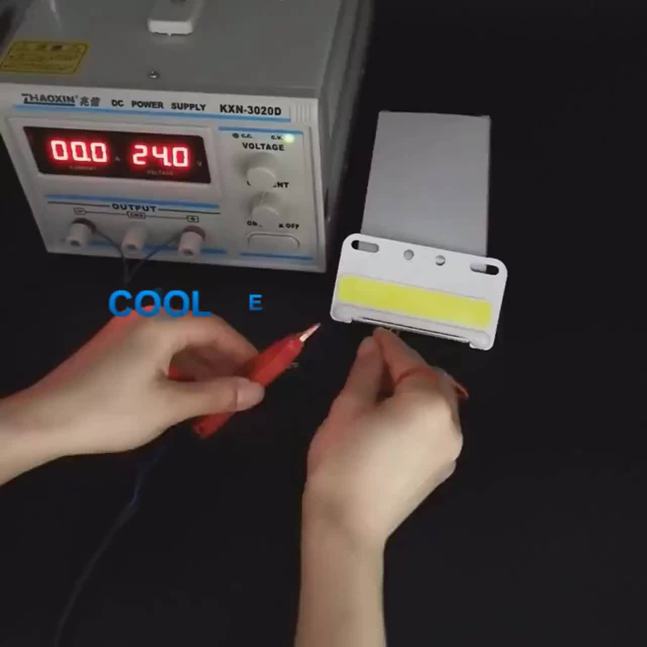 Đèn LED Gắn Bên Sườn Hông Xe Tải