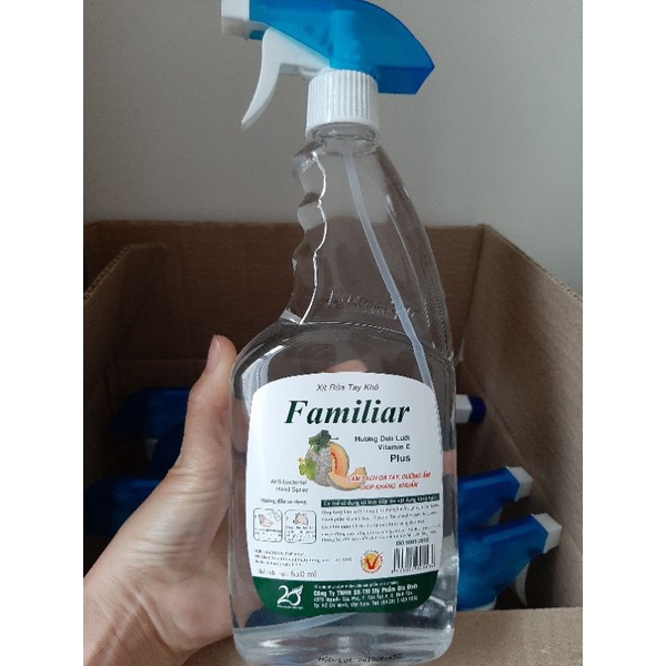 Xịt Rửa Tay Khô Familiar 650ml