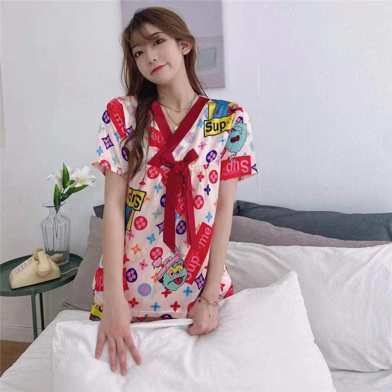 Bộ Đồ Ngủ Vải Phi Bóng Size Lớn M-5Xl Cho Nữ