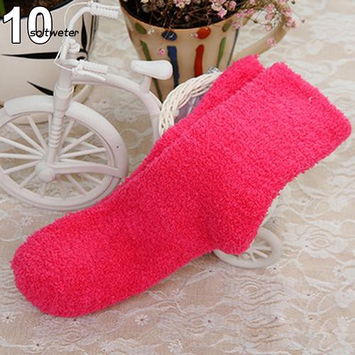 Vớ len giữ ấm mùa đông kiểu dáng xinh xắn dành cho nữ