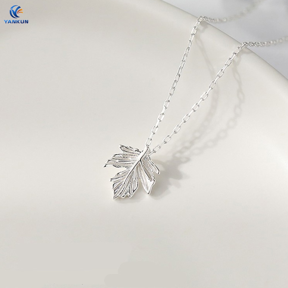 Vòng cổ Hình Chiếc Lá Sang Trọng Thời Trang Mùa Hè Cho Nữ