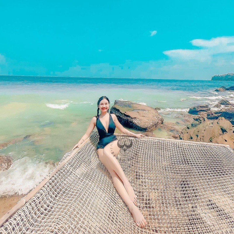 BIKINI 6IN1 LIỀN MẢNH MẶC NHIỀU KIỂU HAI DÂY VÒNG BỤNG MẶC ĐI BIỂN (BAMBO BIKINI) | BigBuy360 - bigbuy360.vn