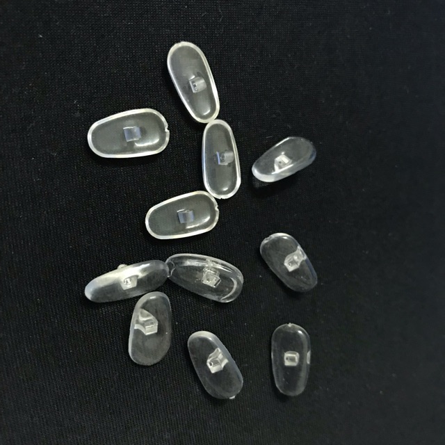 Ve kính nhựa trong suốt (2 đôi/ 4 chiếc)