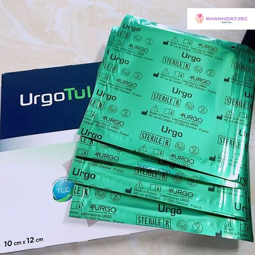 Gạc lưới Urgotul Ag/Silver Lipido-colloid tiếp xúc với lớp tẩm muối bạc giúp nhanh lành vết thương nhiễm trùng