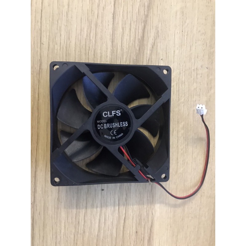 Quạt máy sấy quần áo 12v như hình