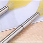 Gậy gãi lưng hình bàn tay chiều dài điều chỉnh linh hoạt