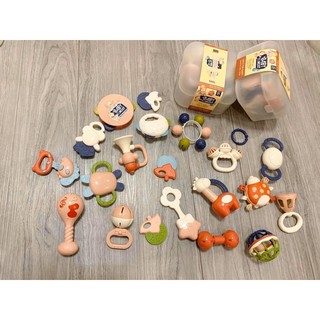 Đồ chơi xúc xắc gặm nướu 12 món baby conceit