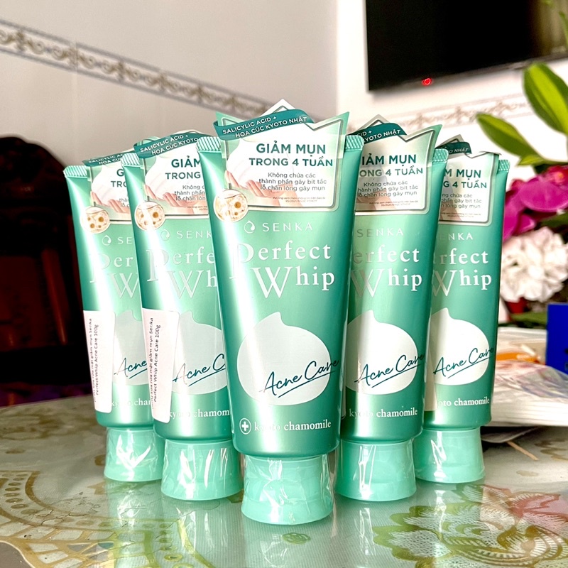 (Mẫu Mới) Sữa rửa mặt dành cho da mụn Senka perfect whip acne care 100g