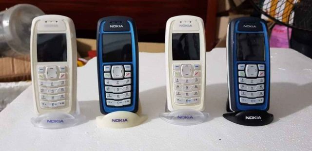 Đế trưng bày điện thoại nokia sam sung iphone xiaomi và nhiều dòng điện thoại cảm ứng khác nhỏ gọn tiện dụng