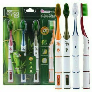 SET 4 BÀN CHẢI ĐÁNH RĂNG MUỐI TRE HÀN QUỐC