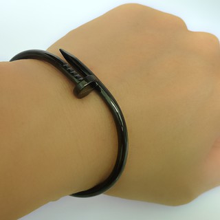 Vòng Tay Đinh Titanium Cao Cấp