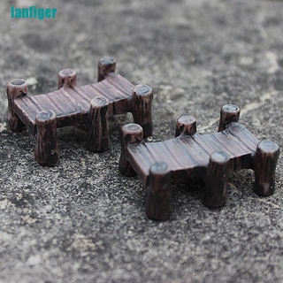 Mô hình cây cầu gỗ mini trang trí sân vườn