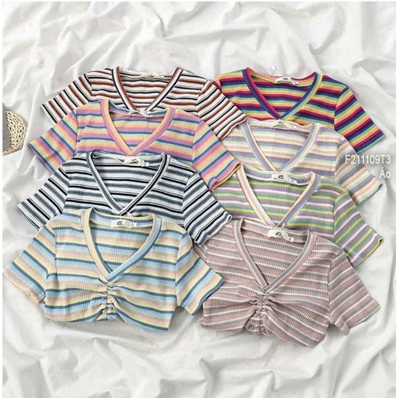 Áo gân sọc rút dây giữa cổ tim tay con!