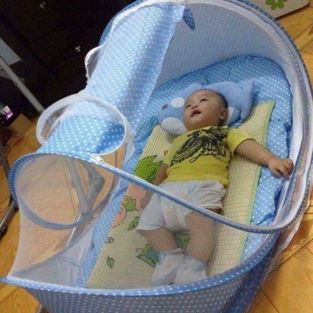 Mùng di động cho bé