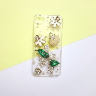 Ốp iphone 5/5s đính đá sang trọng