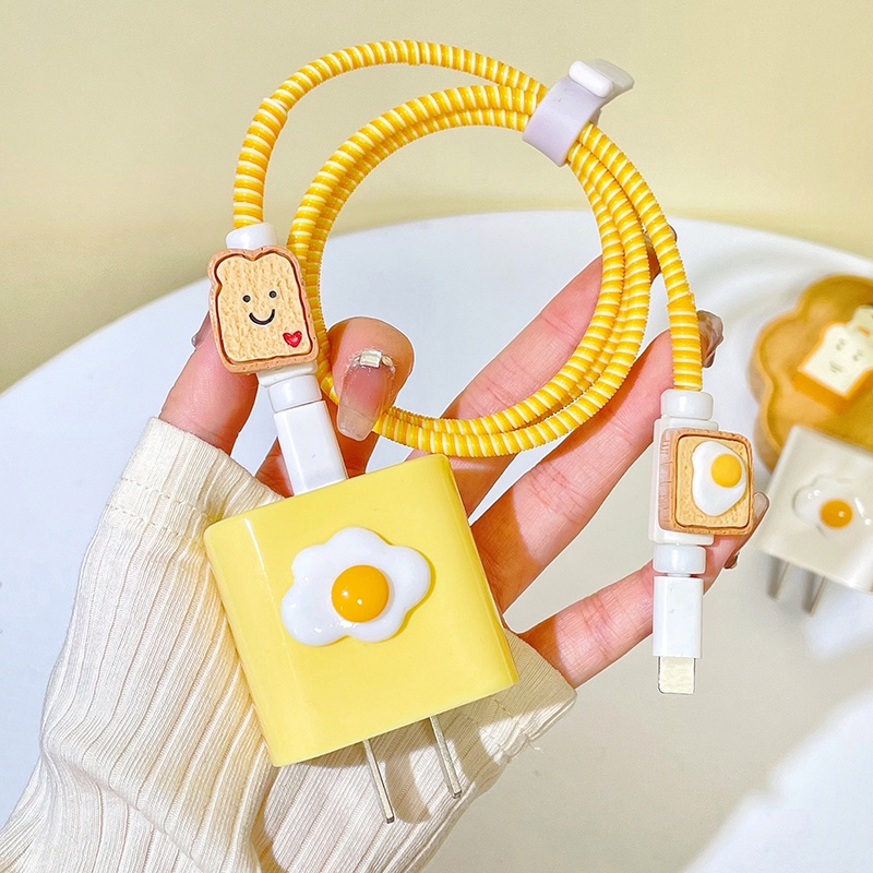 Set 4 Phụ Kiện Bảo Vệ Dây Cáp Sạc Chống Đứt Tiện Dụng Ốp