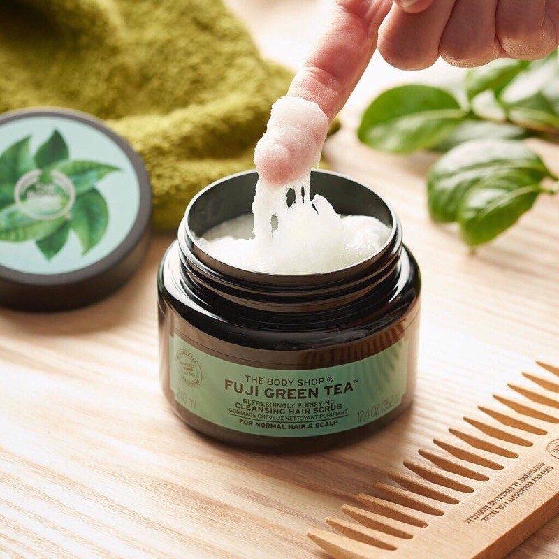 Dầu gội tẩy da chết The body shop Fuji green tea sạch gàu sạch dầu nhờn - Chính hãng