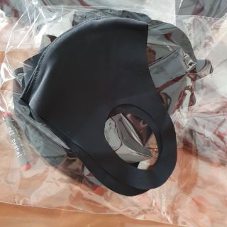 Khẩu trang vải su 3d