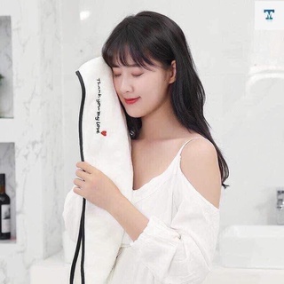 Khăn ủ  tóc siêu tốc đang hít hót.
