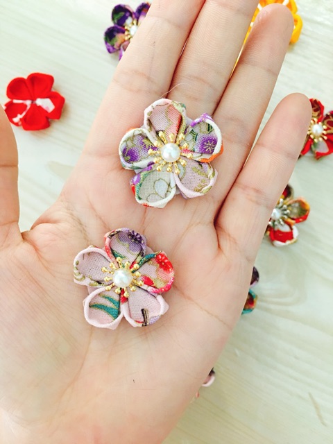 - Combo bướm và hoa Kanzashi | BigBuy360 - bigbuy360.vn