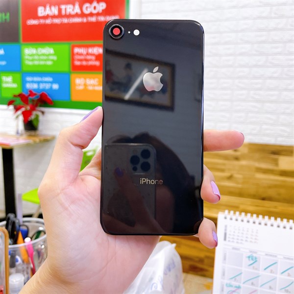 Nắp lưng iPhone 8G