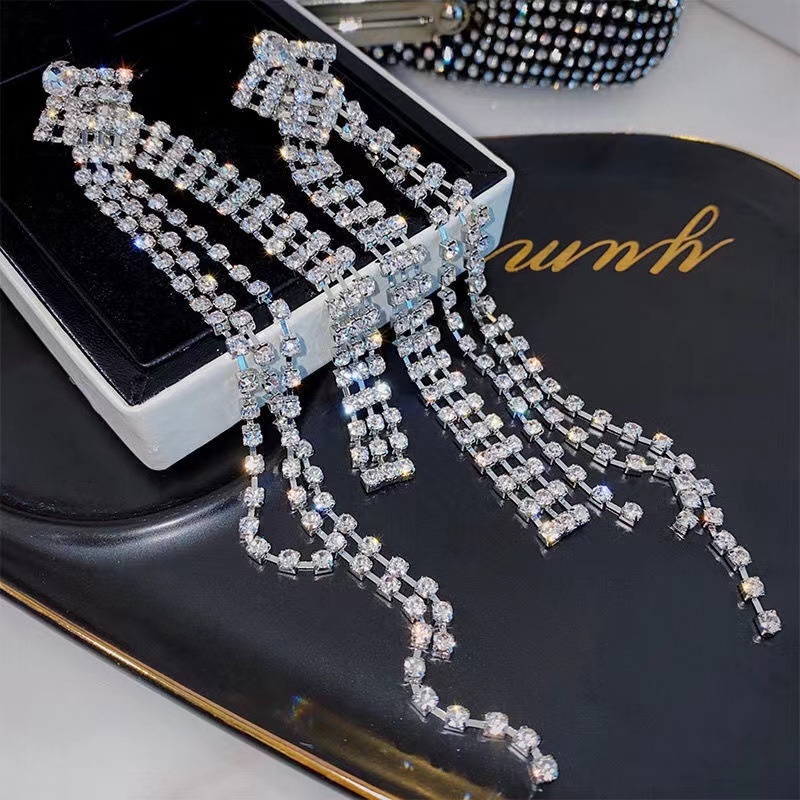 Bông Tai Mạ Bạc 925 Dáng Dài Đính Đá Phối Tua Rua Phong Cách Âu Mỹ