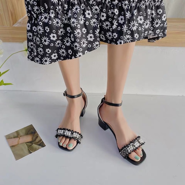 Sandal quai kim tuyến 3 phân tôn dáng