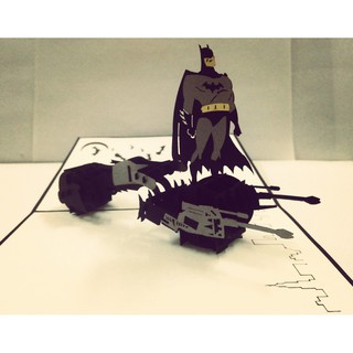 THIỆP 3D BATMAN VÀ SIÊU XE - POPUPCARD KT96