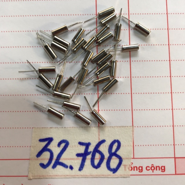 100 con Thạch Anh 32.768 chân cắm