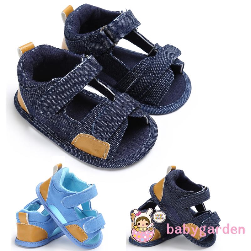 Giày sandal tập đi mềm mại cho bé