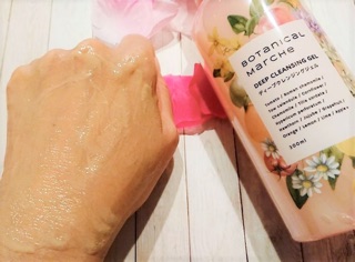 Tẩy trang Botanical Marche Deep Cleansing Gel