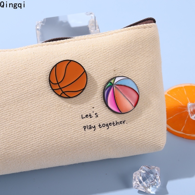 Ghim cài áo MISS ZOE họa tiết tráng men thời trang thể thao cho bạn bè