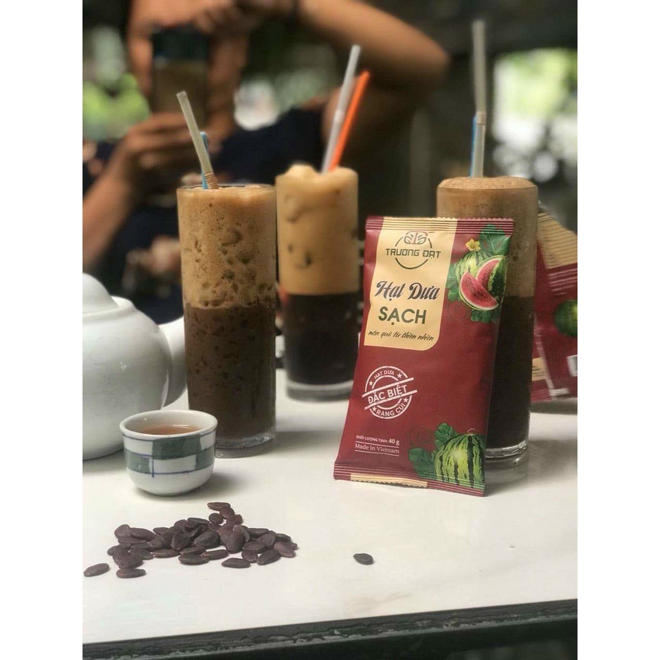 Hạt Dưa Rang Củi Trường Đạt 40g không phẩm màu